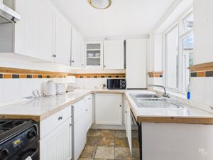 Photo 16- click for photo gallery